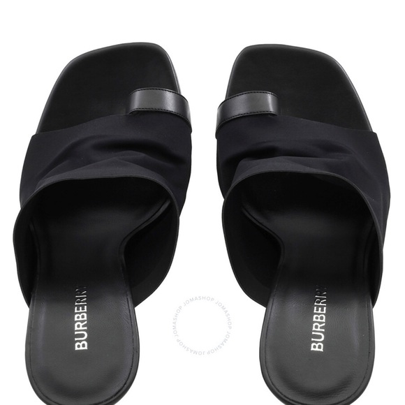 BURBERRY 
Tallia Ladies Stretch Toe-ring Mule Sandals, Brand Size 39.5 - Picture 4 of 5